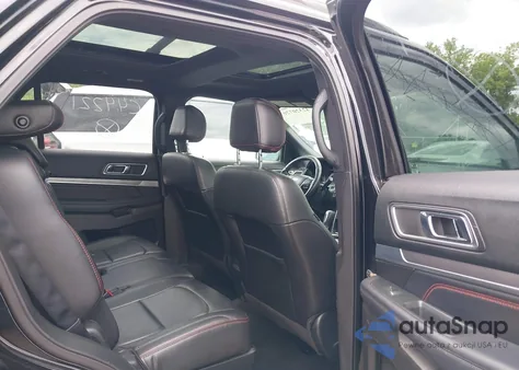 2017 Ford Explorer Sport z USA, uszkodzony, nr VIN 1FM5K8GTXHGC44221